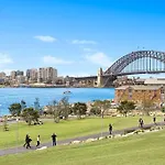 The Views - Uninterrupted Sydney Harbour Bridge
